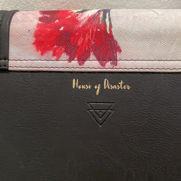 •HOUSE OF DISASTER• NWT // original embroidered and hand painted crossbody purse - Picture 12 of 15